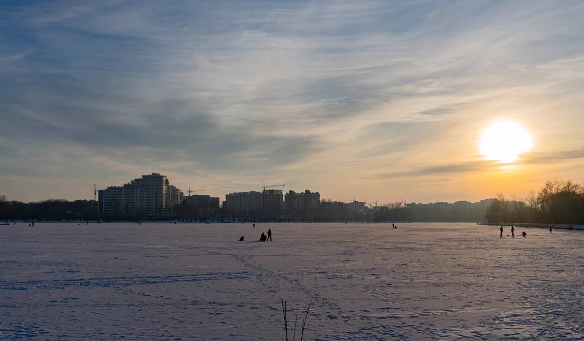 Оновлені фото житлового комплексу “Parus” на 22.01.2024